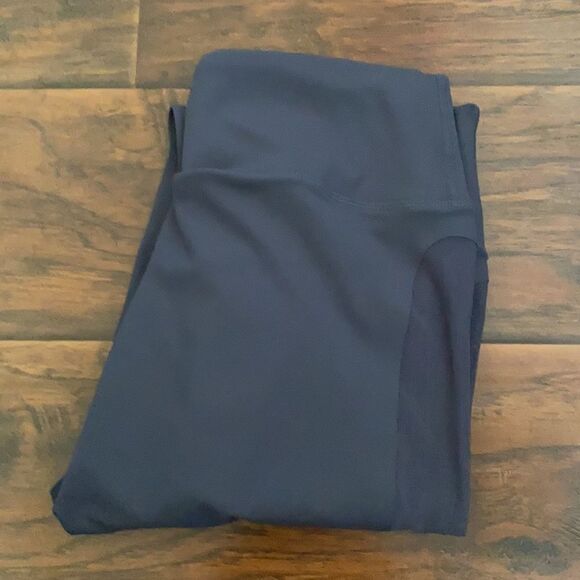 Pure Luxe By Fabletics Gray Mesh Detailing Leggings - Picture 2 of 11